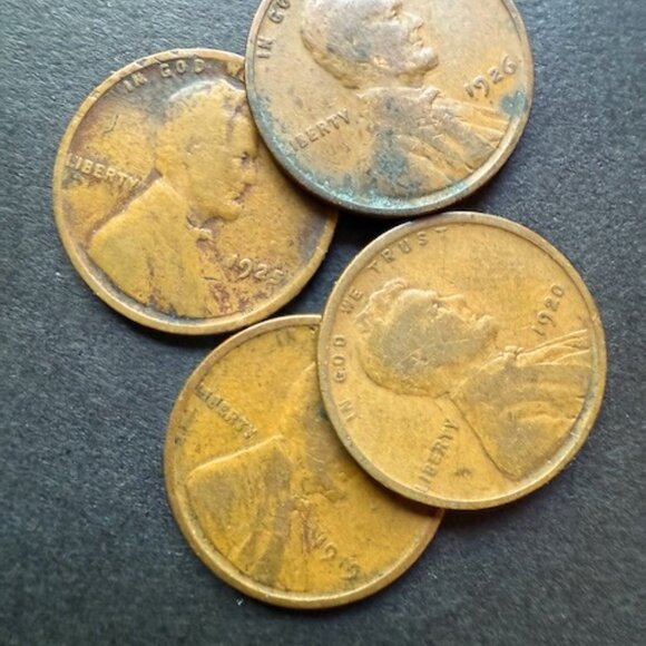 Lot of 4 Lincoln Wheat Cents 1C - 1919, 1920, 1925, 1926 - Picture 2 of 14